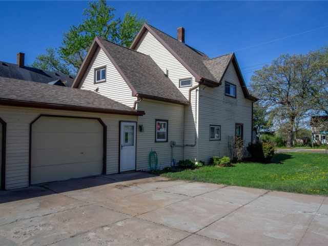 Elk Mound Residential Real Estate