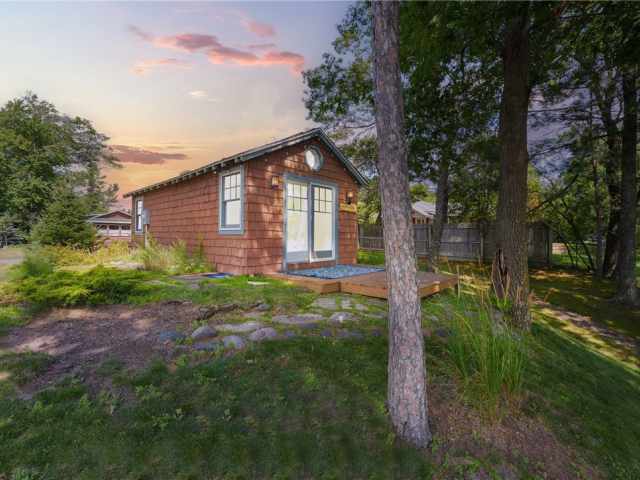 Stone Lake Residential Real Estate