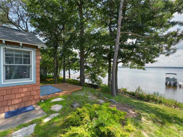 Stone Lake Residential Real Estate