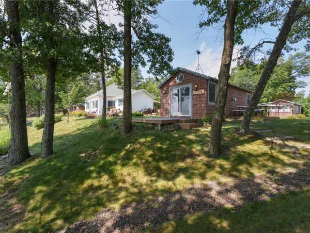 Stone Lake Residential Real Estate
