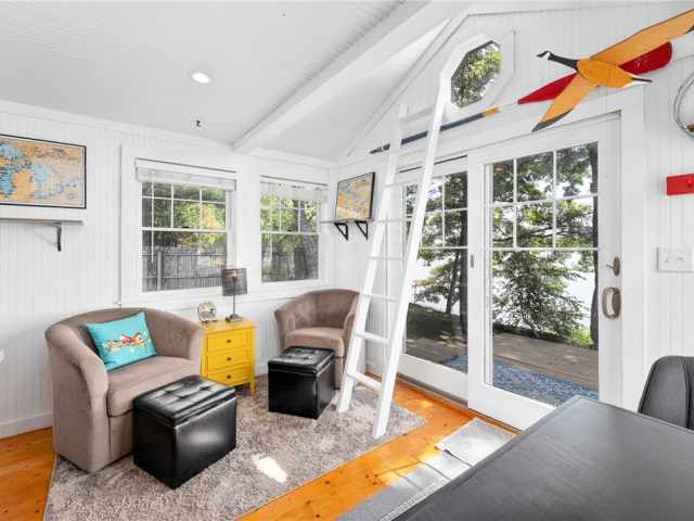 Stone Lake Residential Real Estate
