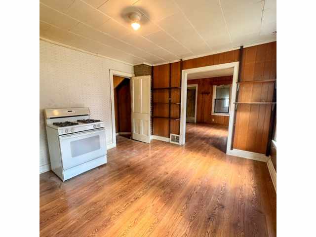 Bruce Residential Real Estate