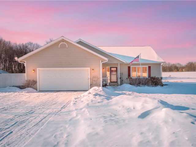 Elk Mound Residential Real Estate