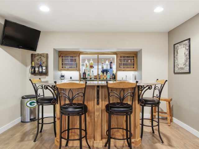 Elk Mound Residential Real Estate