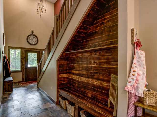 Mikana Residential Real Estate