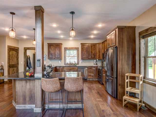 Mikana Residential Real Estate