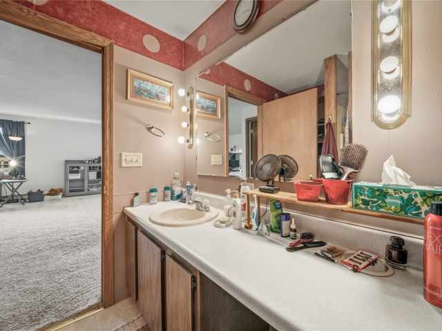 Elk Mound Residential Real Estate