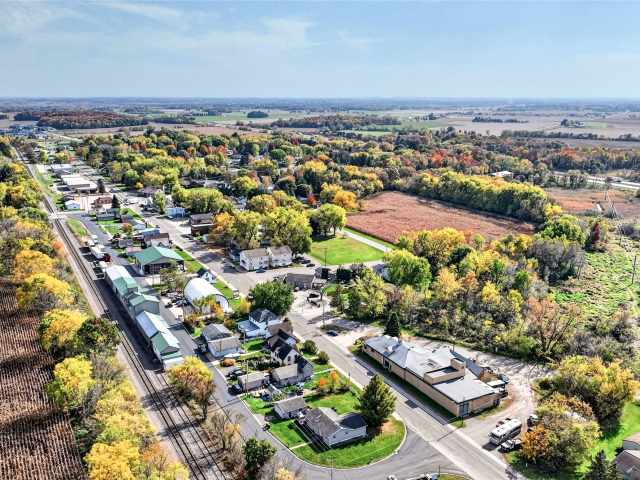 Elk Mound Commercial Real Estate