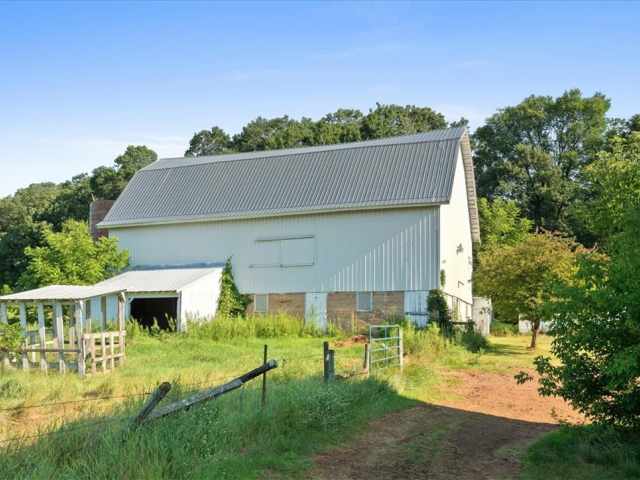Elk Mound Residential Real Estate
