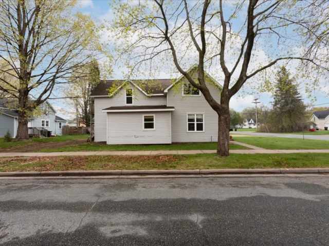 Menomonie Multi-Family Real Estate