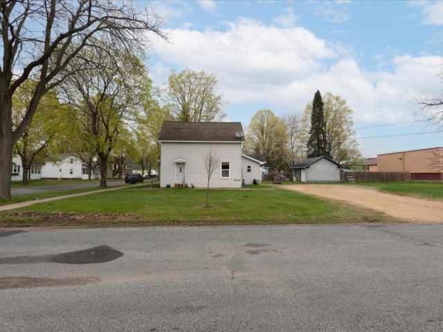 Menomonie Multi-Family Real Estate