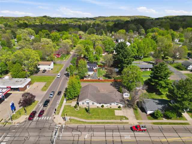 Menomonie Commercial Real Estate