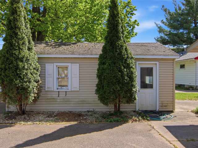 Menomonie Commercial Real Estate