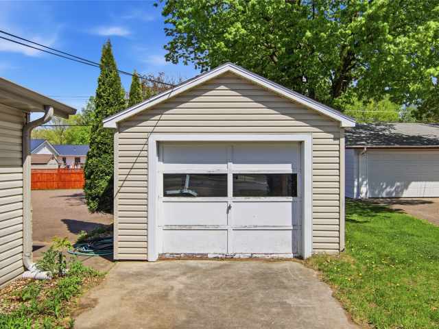 Menomonie Commercial Real Estate