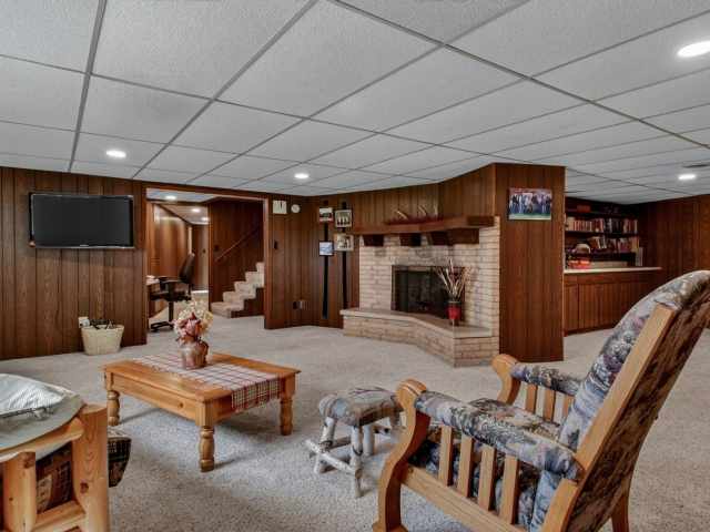 Menominee Commercial Real Estate