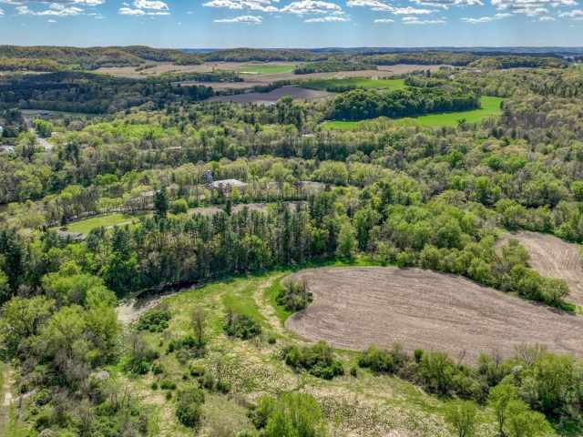 Menominee Commercial Real Estate