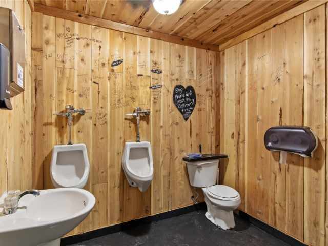 Menomonie Commercial Real Estate