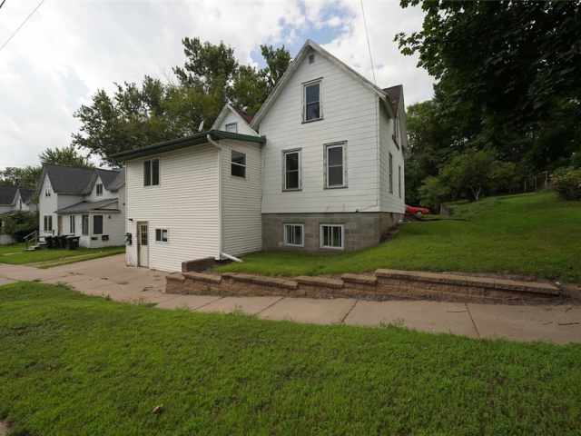 Menomonie Multi-Family Real Estate