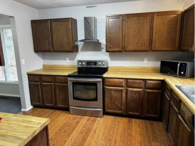 Elk Mound Multi-Family Real Estate