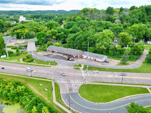 Menomonie Commercial Real Estate