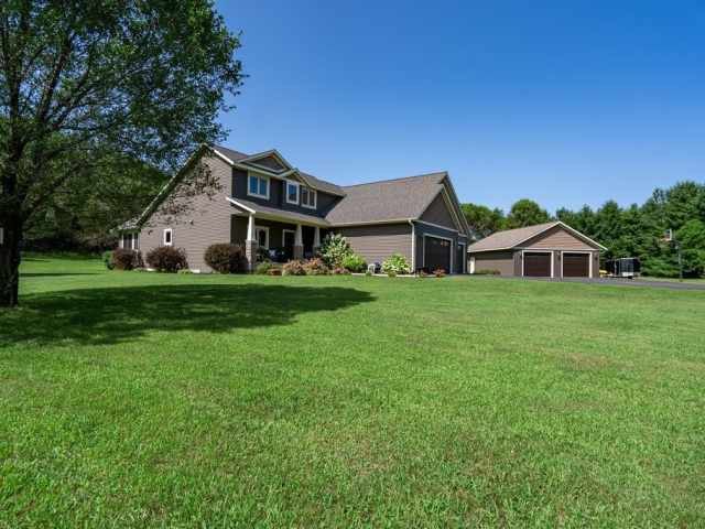 Elk Mound Residential Real Estate