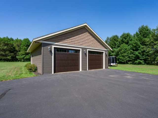 Elk Mound Residential Real Estate