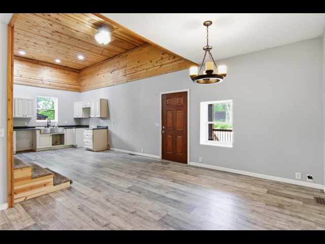 Menomonie Commercial Real Estate