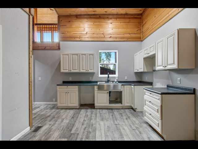 Menomonie Commercial Real Estate
