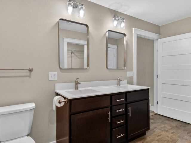 Elk Mound Commercial Real Estate