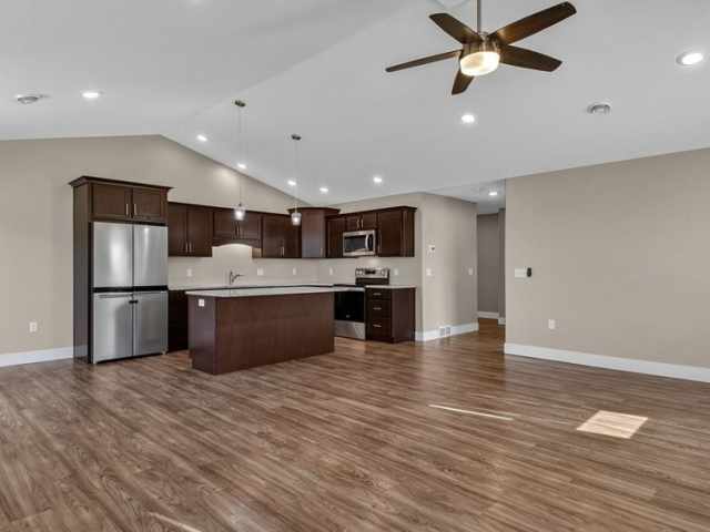 Elk Mound Commercial Real Estate