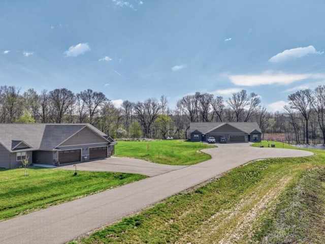 Elk Mound Commercial Real Estate