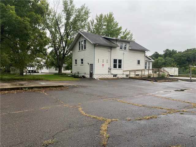 Menomonie Multi-Family Real Estate