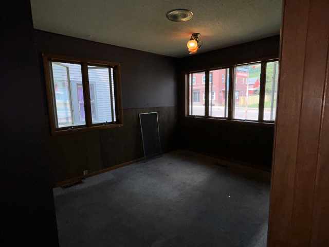 Cochrane Residential Real Estate