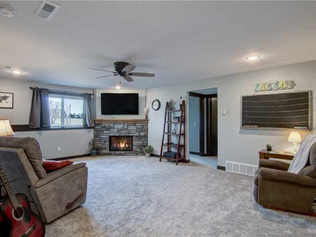Elk Mound Residential Real Estate