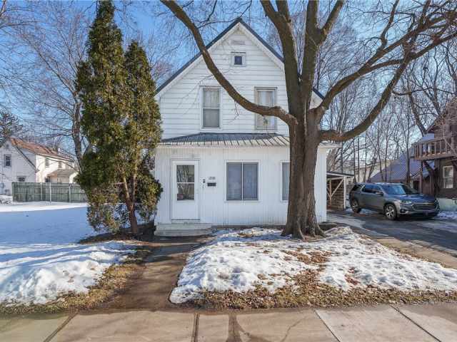 Menomonie Multi-Family Real Estate