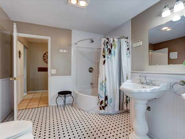 Elk Mound Residential Real Estate