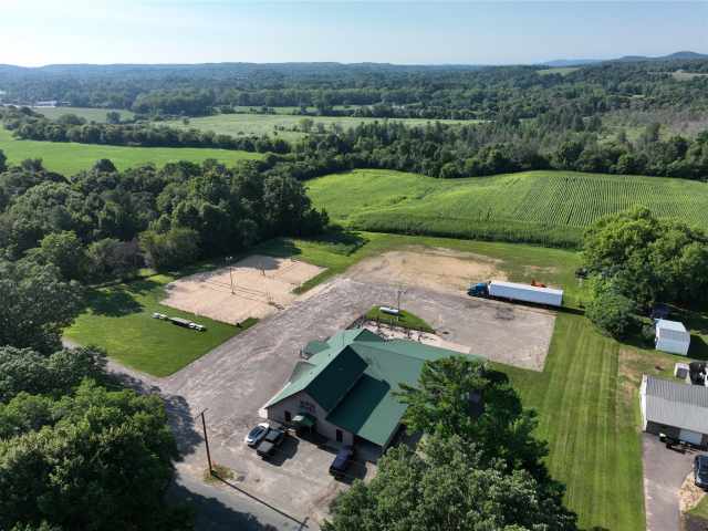 Menomonie Commercial Real Estate