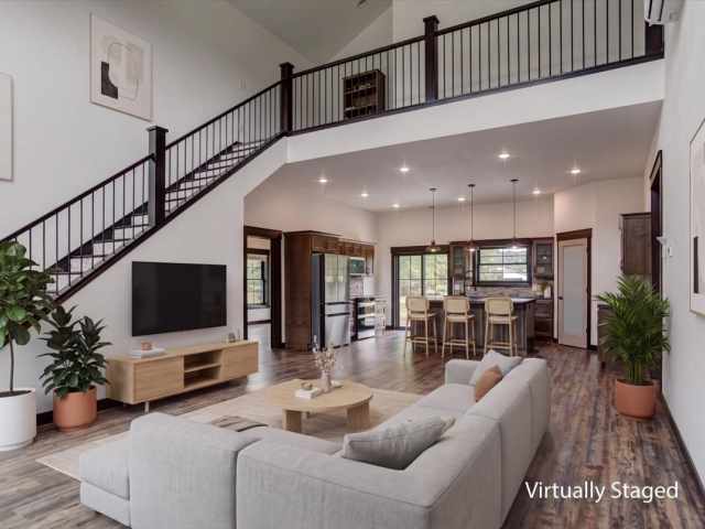 Elk Mound Residential Real Estate