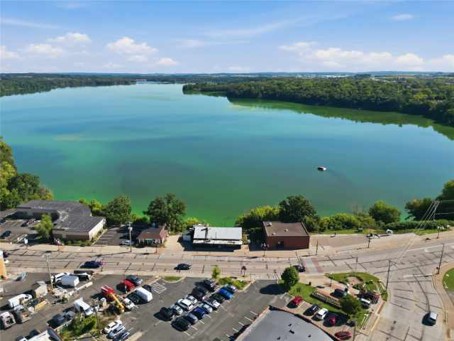 Menomonie Commercial Real Estate