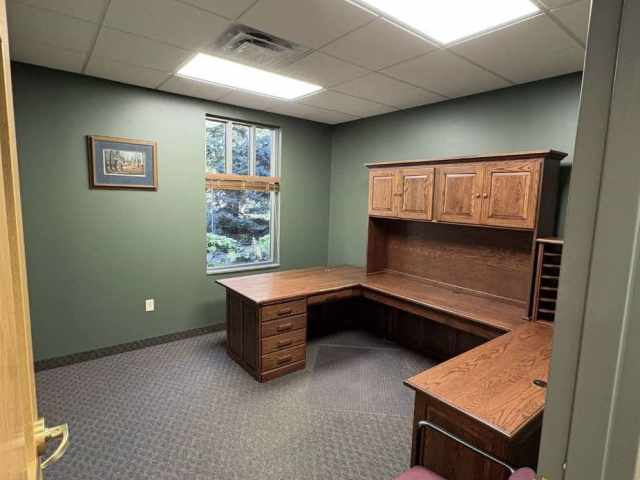 Menominee Commercial Real Estate