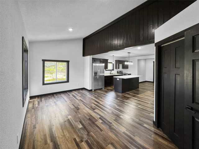 Elk Mound Residential Real Estate