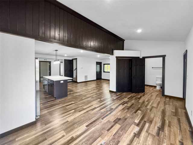 Elk Mound Residential Real Estate