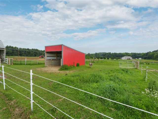Elk Mound Residential Real Estate