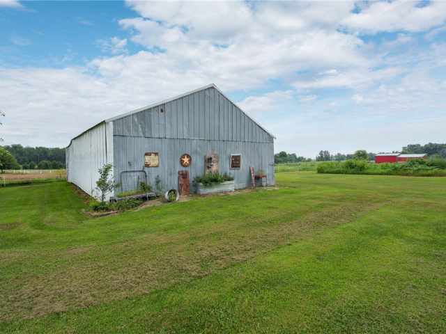 Elk Mound Residential Real Estate