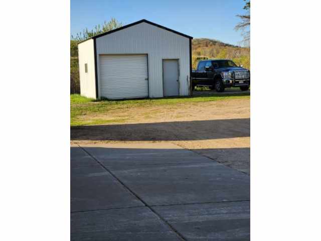 Elk Mound Farm Real Estate