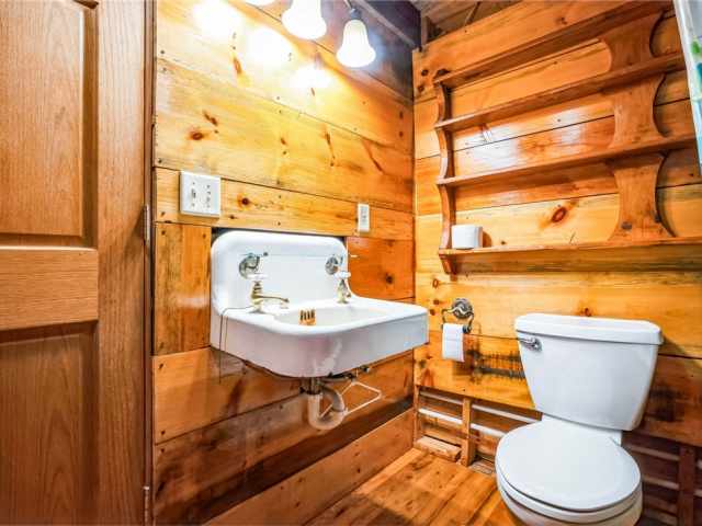 Minong Residential Real Estate
