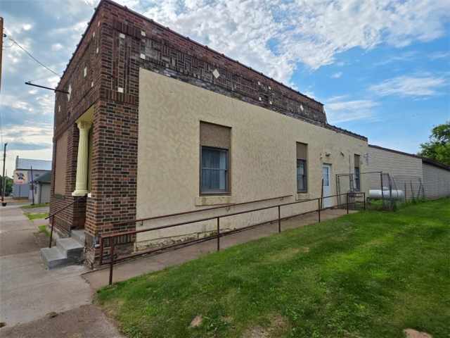 Almena Residential Real Estate