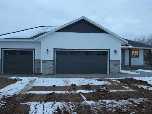 Elk Mound Residential Real Estate