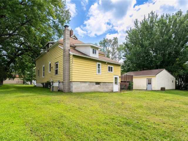 Elk Mound Residential Real Estate
