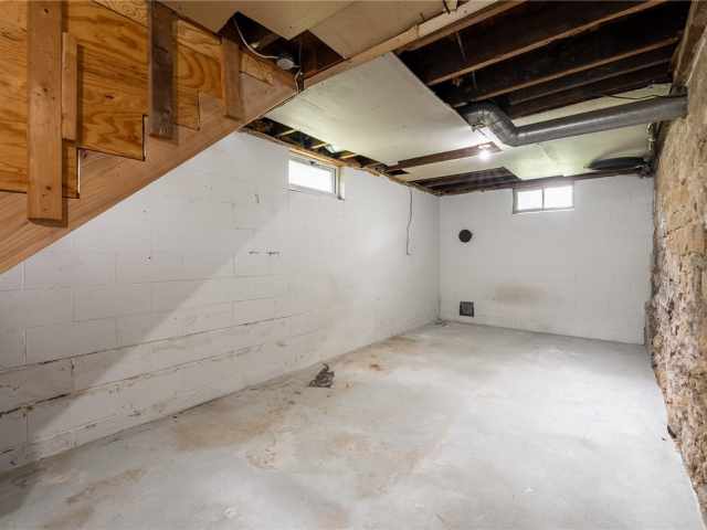Elk Mound Residential Real Estate
